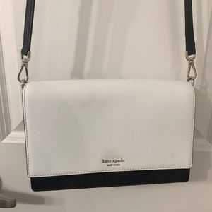 Kate Spade Cameron black and white crossbody bag. Chic!